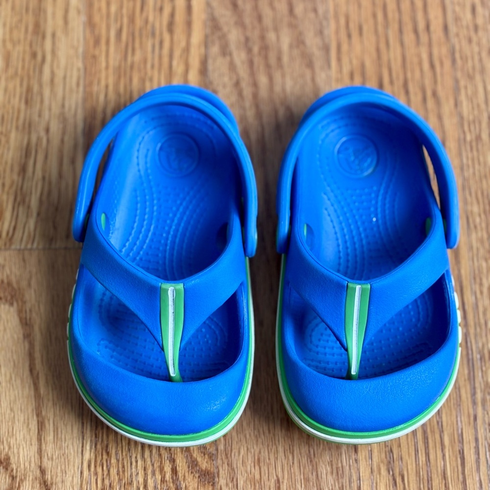 Toddler CROCS in EUC - Blue and Green Sandals